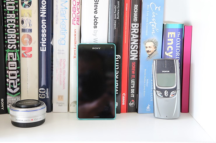 Sony Xperia Z3 Compact (1).JPG